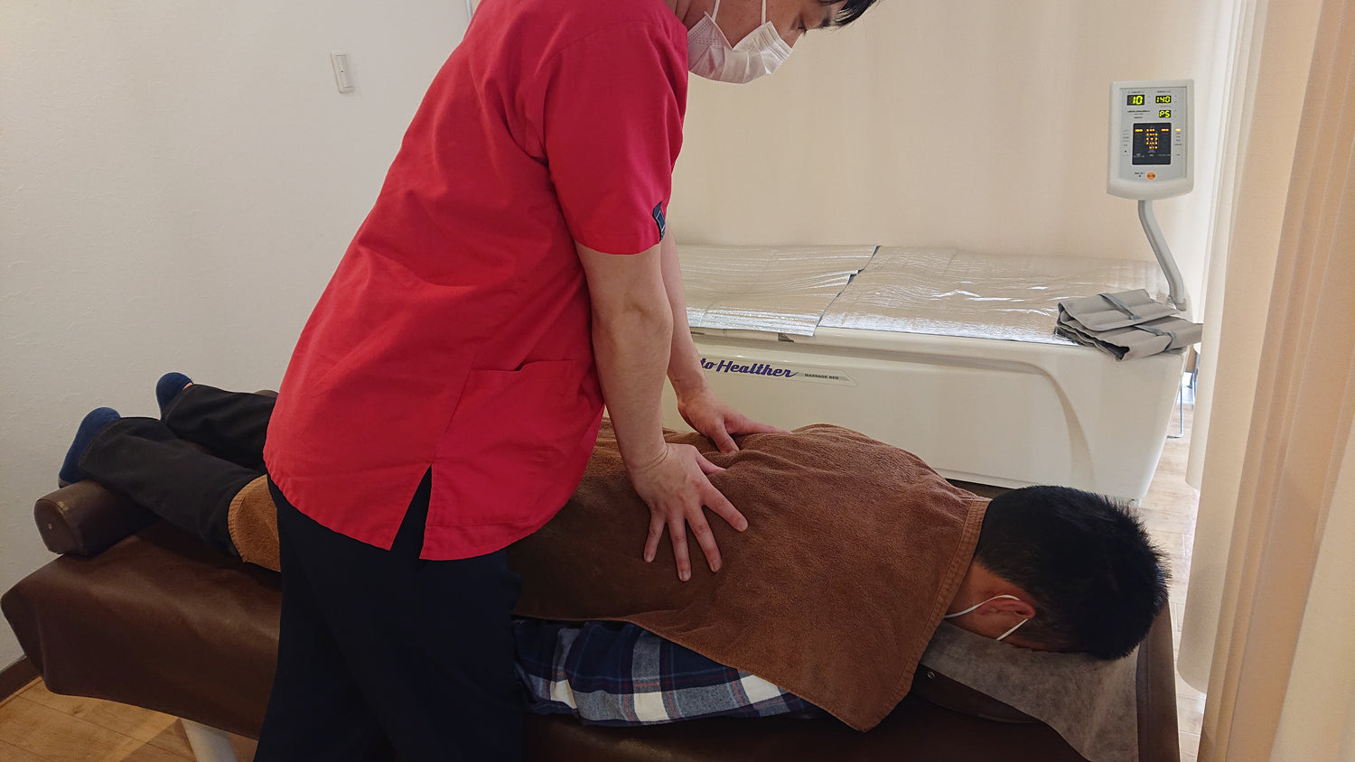 浦安市富士見健桜整骨院施術の画像